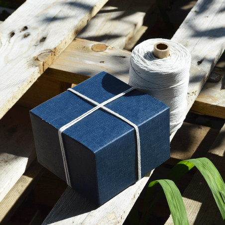 Pelotes de Laine poli 250mt