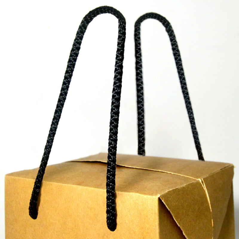 Cordão Preto 60cm