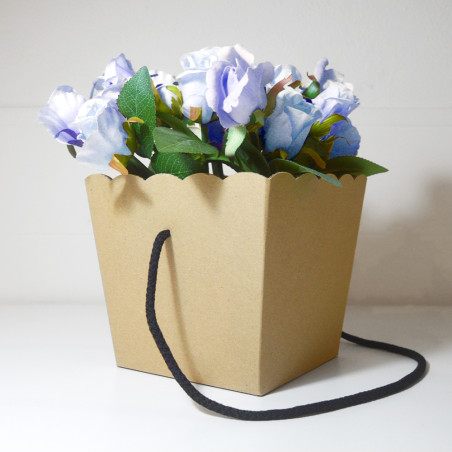 Boite en carton en vase 150X150X180 