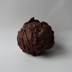 Papel de seda marrón chocolate 50x75cm